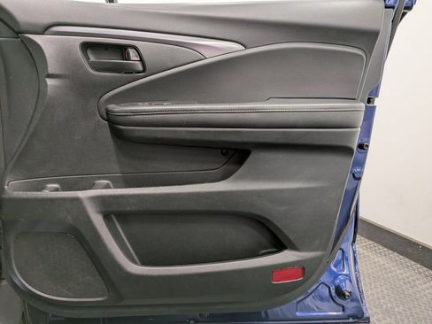 Certified 2023 Honda Passport EX-L image 27