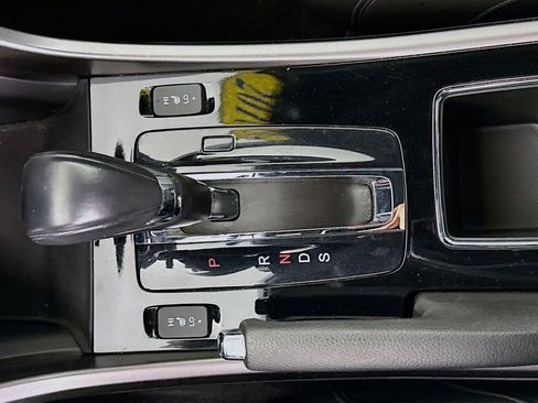 Used 2016 Honda Accord EX-L image 16