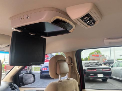 Used 2016 Dodge Grand Caravan SE w/ Quick Order Package 29E SE image 28