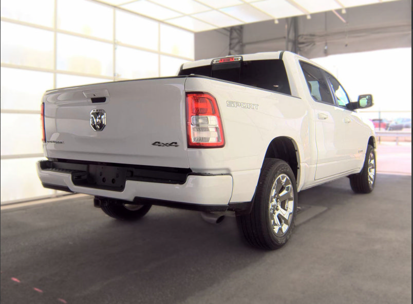 Used 2023 RAM 1500 Big Horn AWD/4WD image 2