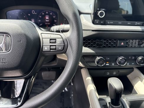 Certified 2023 Honda Accord LX image 25