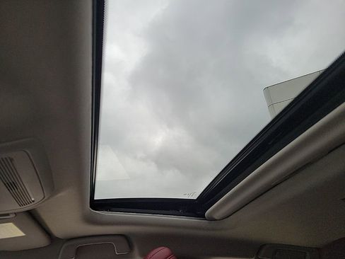 Used 2022 MAZDA CX-30 AWD 2.5 S w/ Preferred Package image 34