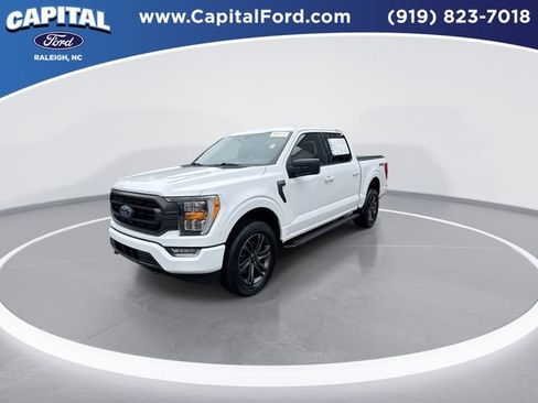 Certified 2022 Ford F150 XLT w/ Equipment Group 302A High image 4