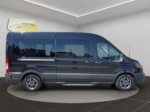 Used 2024 Ford Transit 350 XL image 8