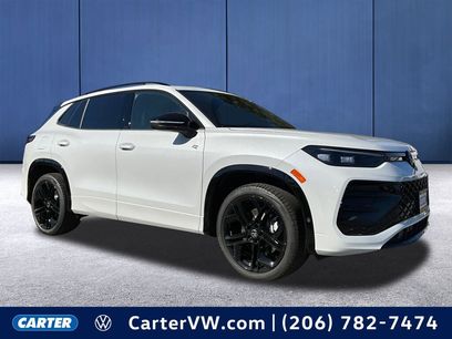 New 2025 Volkswagen Tiguan SE R-Line