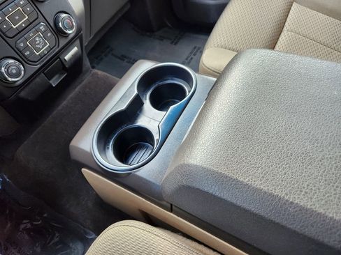 Used 2013 Ford F150 XLT w/ Luxury Equipment Group image 22