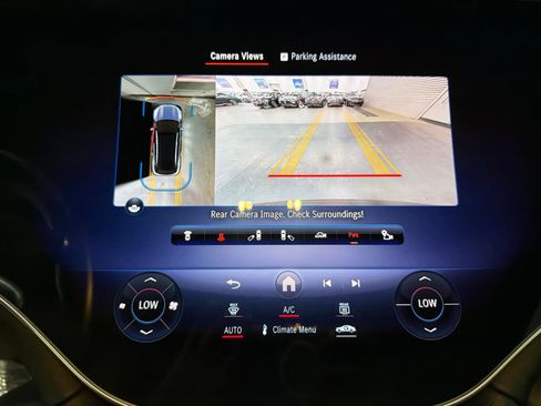 Used 2024 Mercedes-Benz EQS 450+ SUV image 36
