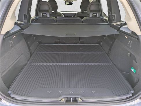 Used 2024 Volvo XC90 B6 Plus w/ Protection Package Premier AWD/4WD image 6
