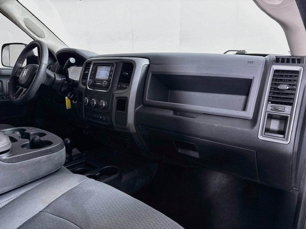 Used 2018 RAM 2500 Tradesman w/ Chrome Appearance Group AWD/4WD image 33