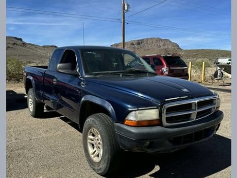 Used 2003 Dodge Dakota Sport AWD/4WD image 1