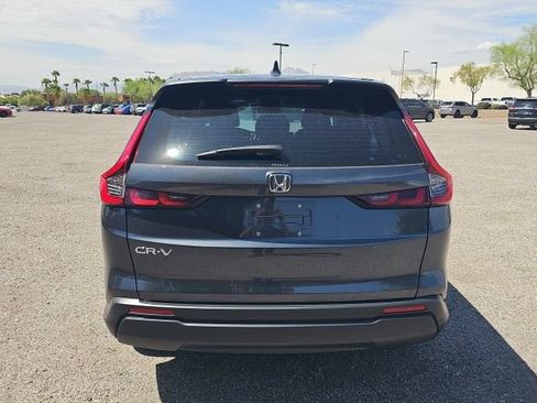 Used 2024 Honda CR-V LX image 5
