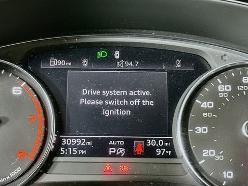 Used 2023 Audi Q5 2.0T Premium w/ Convenience Package AWD/4WD image 19