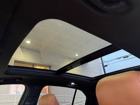 Used 2019 Cadillac XT4 Premium Luxury image 19