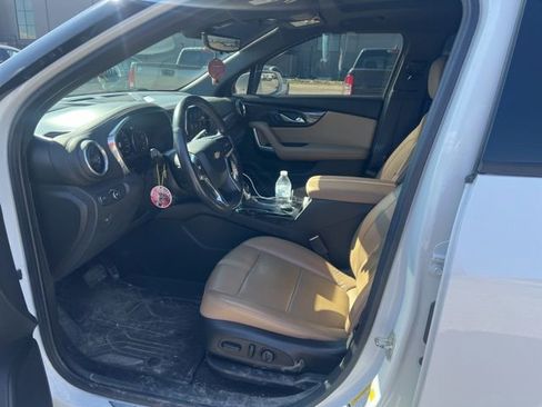 Used 2019 Chevrolet Blazer Premier w/ Sun and Wheels Package AWD/4WD image 6