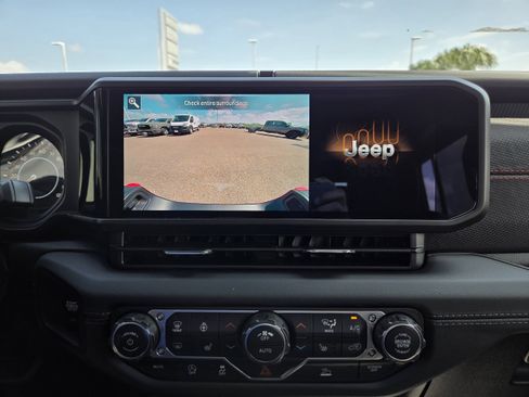 New 2026 Jeep Gladiator Rubicon image 37