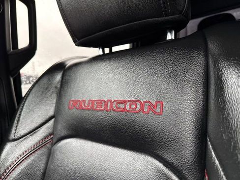 Used 2022 Jeep Gladiator Rubicon w/ LED Lighting Group image 34