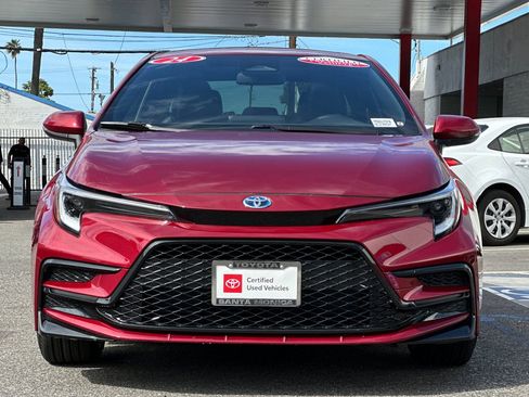 Used 2024 Toyota Corolla SE w/ SE Package FWD image 9