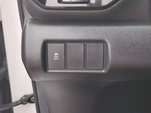 Used 2025 Honda Pilot Sport image 18