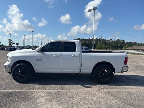 Used 2018 RAM 1500 Classic SLT AWD/4WD image 6