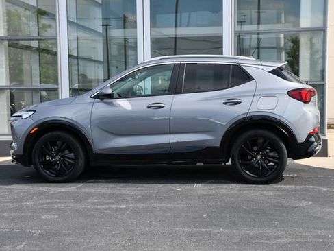 Used 2024 Buick Encore GX Sport Touring FWD image 10