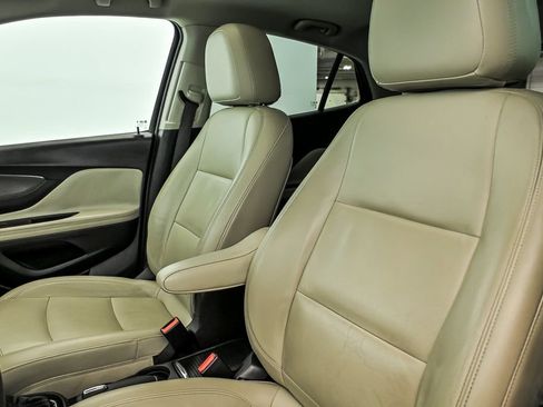 Used 2017 Buick Encore Essence FWD image 13