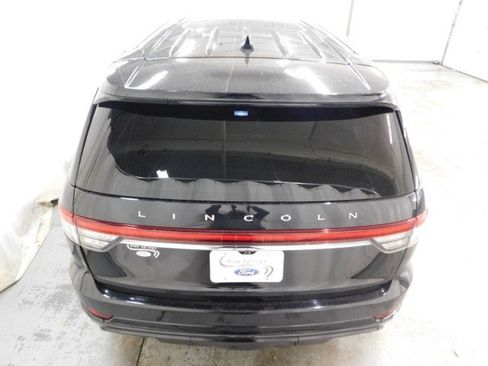 Used 2023 Lincoln Aviator Grand Touring w/ Equipment Group 301A image 4