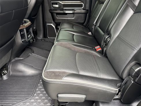 Used 2019 RAM 2500 Laramie image 22