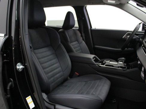 New 2026 Mitsubishi Outlander SE image 19