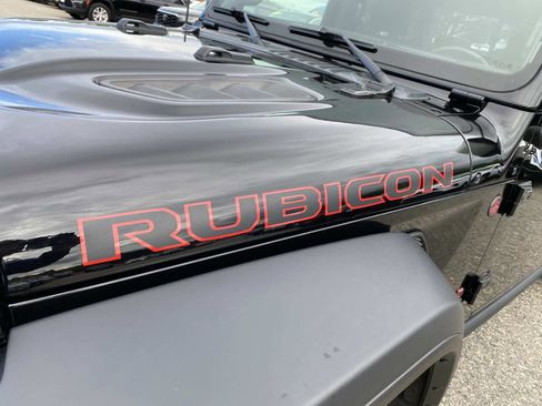 Certified 2021 Jeep Gladiator Rubicon image 11