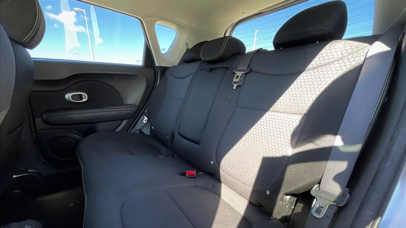 Used 2015 Kia Soul + w/ Eco Package FWD image 11