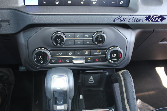 New 2026 Ford Bronco Badlands AWD/4WD image 15