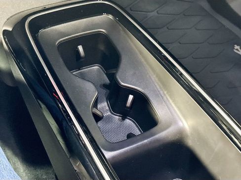 Certified 2023 Volkswagen ID.4 Pro S image 16