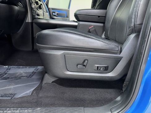 Used 2018 RAM 1500 Sport w/ Hydro Blue Sport Package image 8