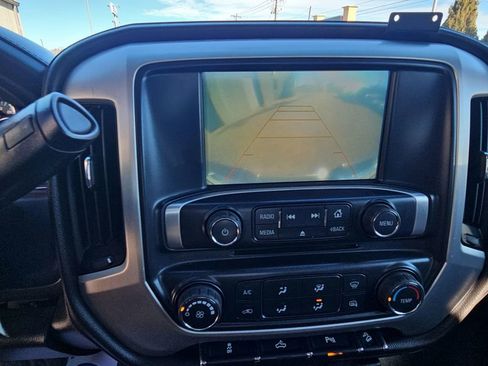 Used 2018 GMC Sierra 1500 SLE image 15