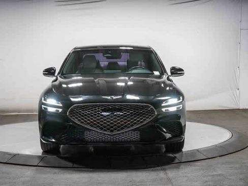Used 2023 Genesis G70 3.3T image 6