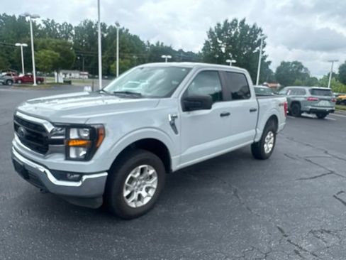Used 2023 Ford F150 XLT AWD/4WD image 5