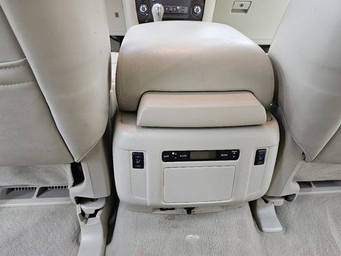 Used 2016 INFINITI QX80 2WD w/ 22" Wheel Package image 27