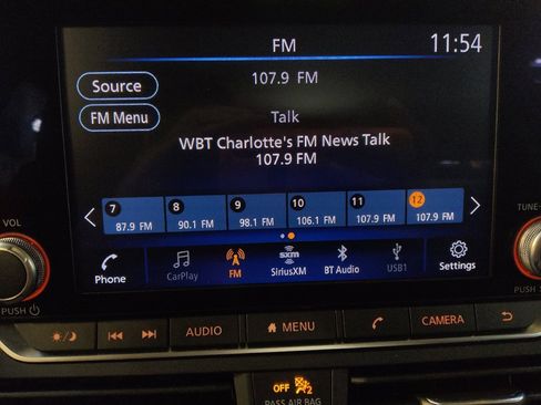 Used 2025 Nissan Altima 2.5 SV FWD image 25