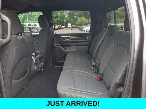 Used 2021 RAM 1500 Big Horn AWD/4WD image 10