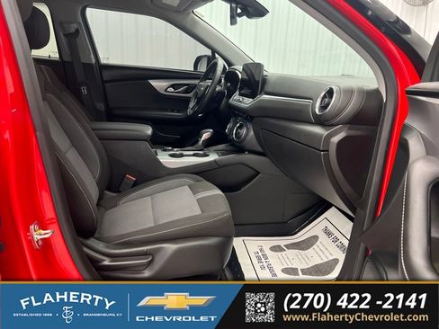 Used 2023 Chevrolet Blazer LT w/ Convenience Package FWD image 15