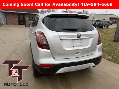 Used 2017 Buick Encore Essence image 4