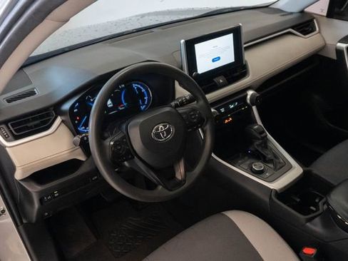 Used 2024 Toyota RAV4 XLE w/ Convenience Package AWD/4WD image 3