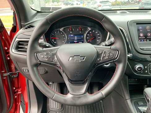 Certified 2023 Chevrolet Equinox RS AWD/4WD image 11
