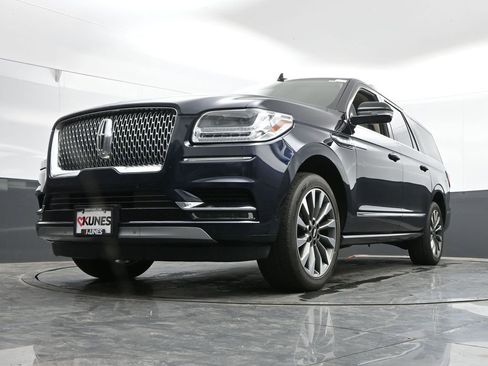 Used 2021 Lincoln Navigator L Reserve w/ Luxury Package AWD/4WD image 36