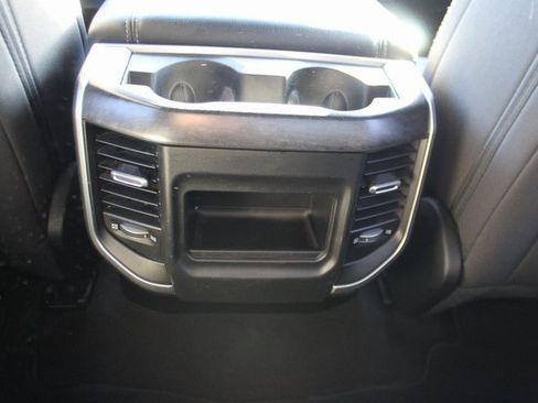 Used 2023 RAM 1500 Big Horn image 31