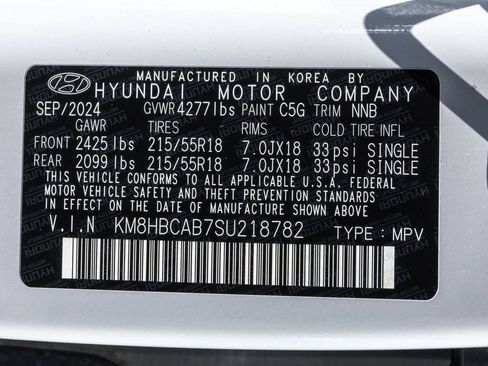 Certified 2025 Hyundai Kona SEL AWD/4WD image 36