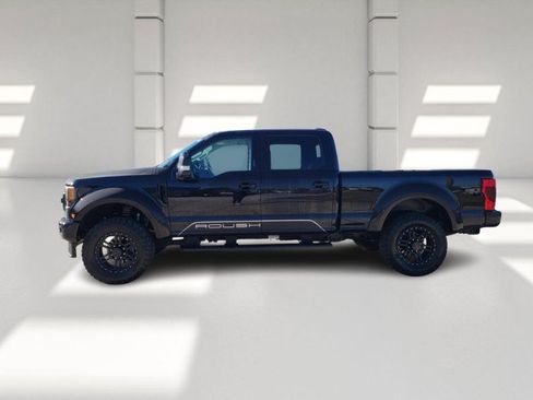 Used 2021 Ford F250 Lariat AWD/4WD image 4