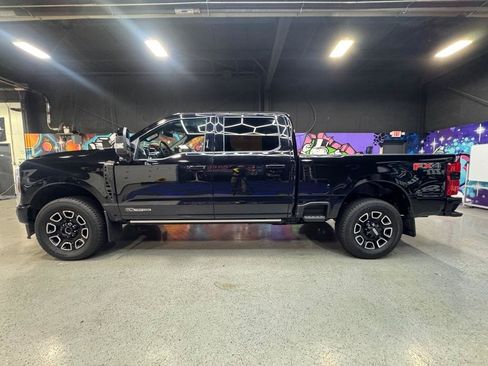 Used 2026 Ford F250 Platinum AWD/4WD image 2