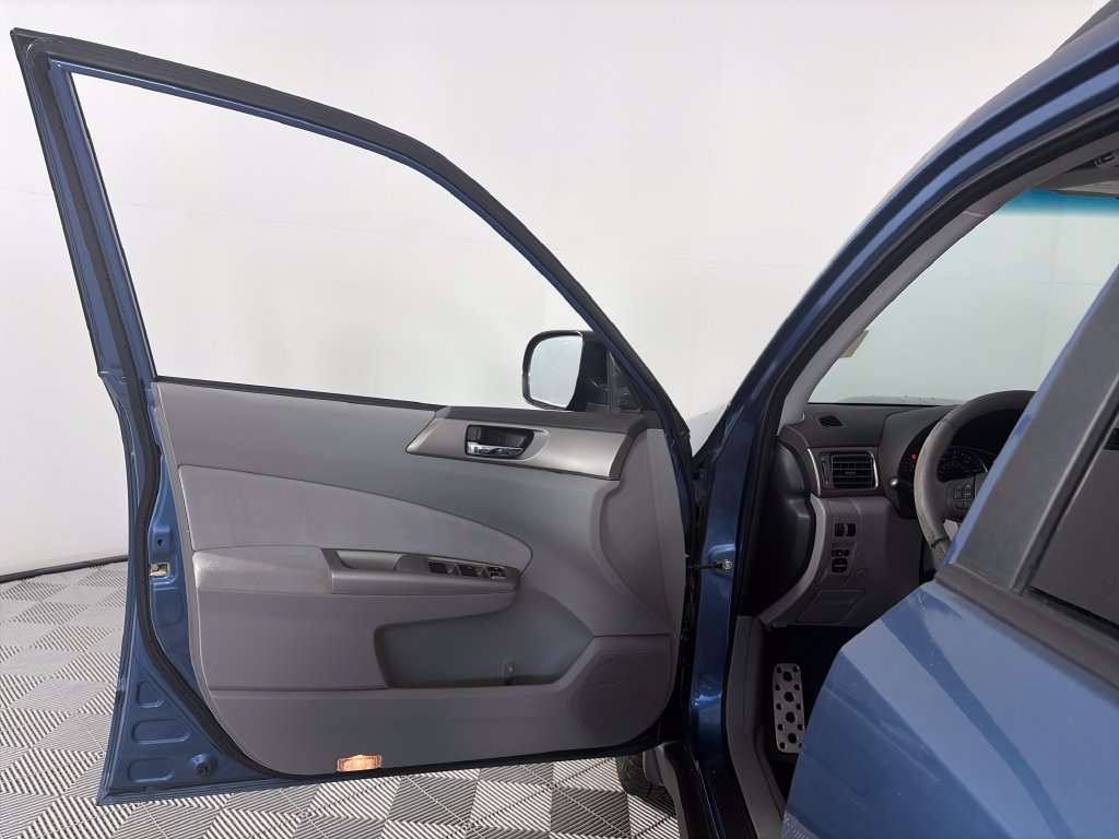 Used 2010 Subaru Forester 2.5XT Limited w/ Popular Equipment Group 1A AWD/4WD image 10