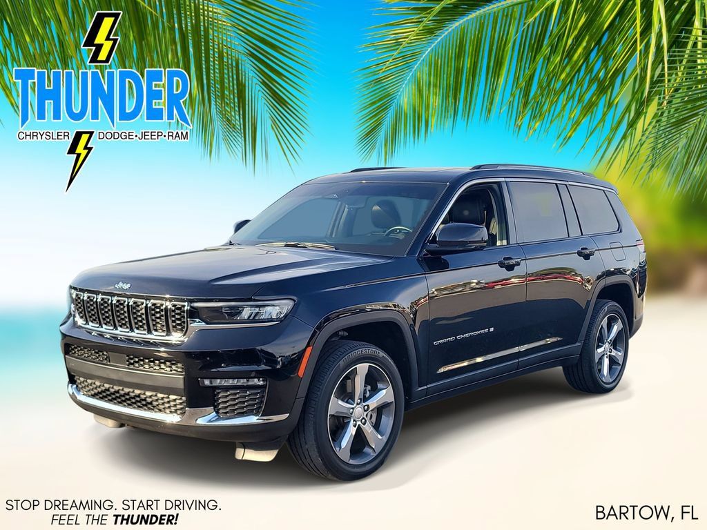 Used 2022 Jeep Grand Cherokee L Limited RWD image 2